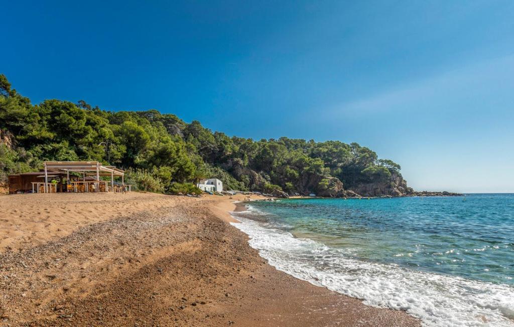 Villa Olombel Massanet De La Selva Екстериор снимка